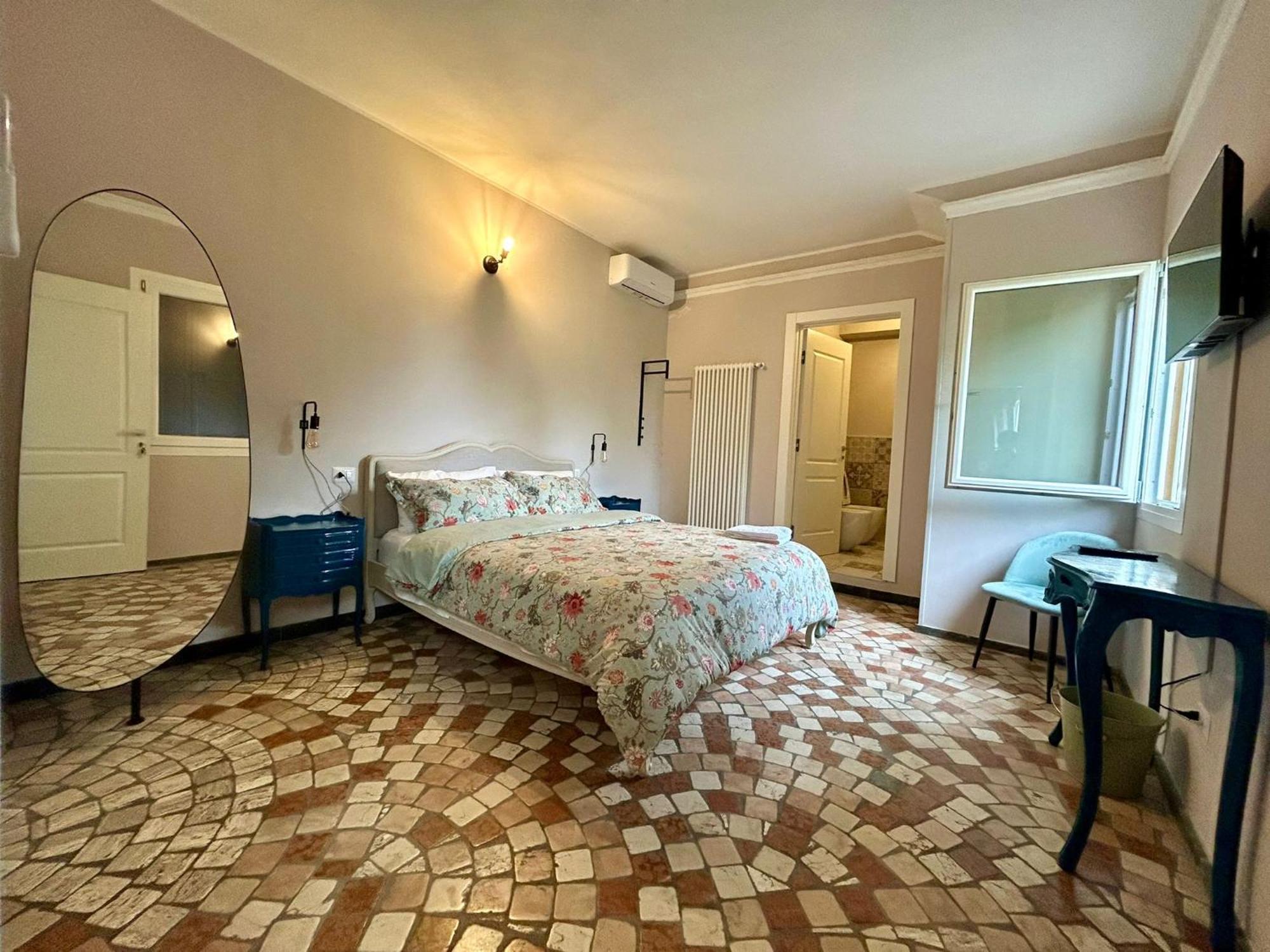 Al Civico 73 Bed & Breakfast Carpi Phòng bức ảnh